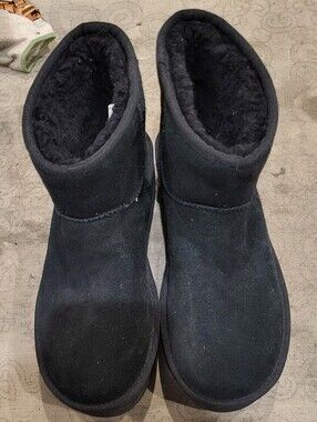 UGG Black Boots With Heel Tag. Us Womans Size 10